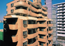 ラ・コスタ 川崎